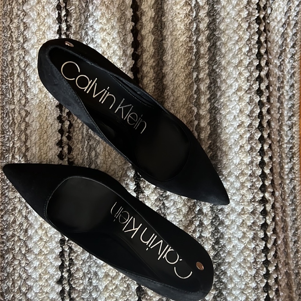 Calvin Klein, woman’s, black, dress shoes. Size 8 1/2 M. Excellent condition. - Picture 3 of 3